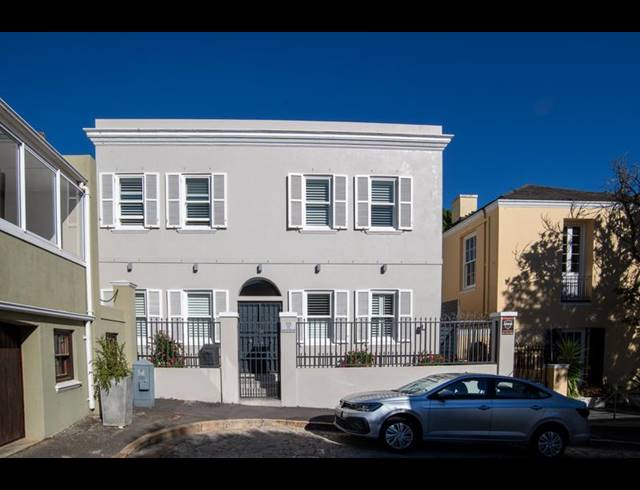 2 BEDROOM PROPERTY TO RENT IN GREEN POINT